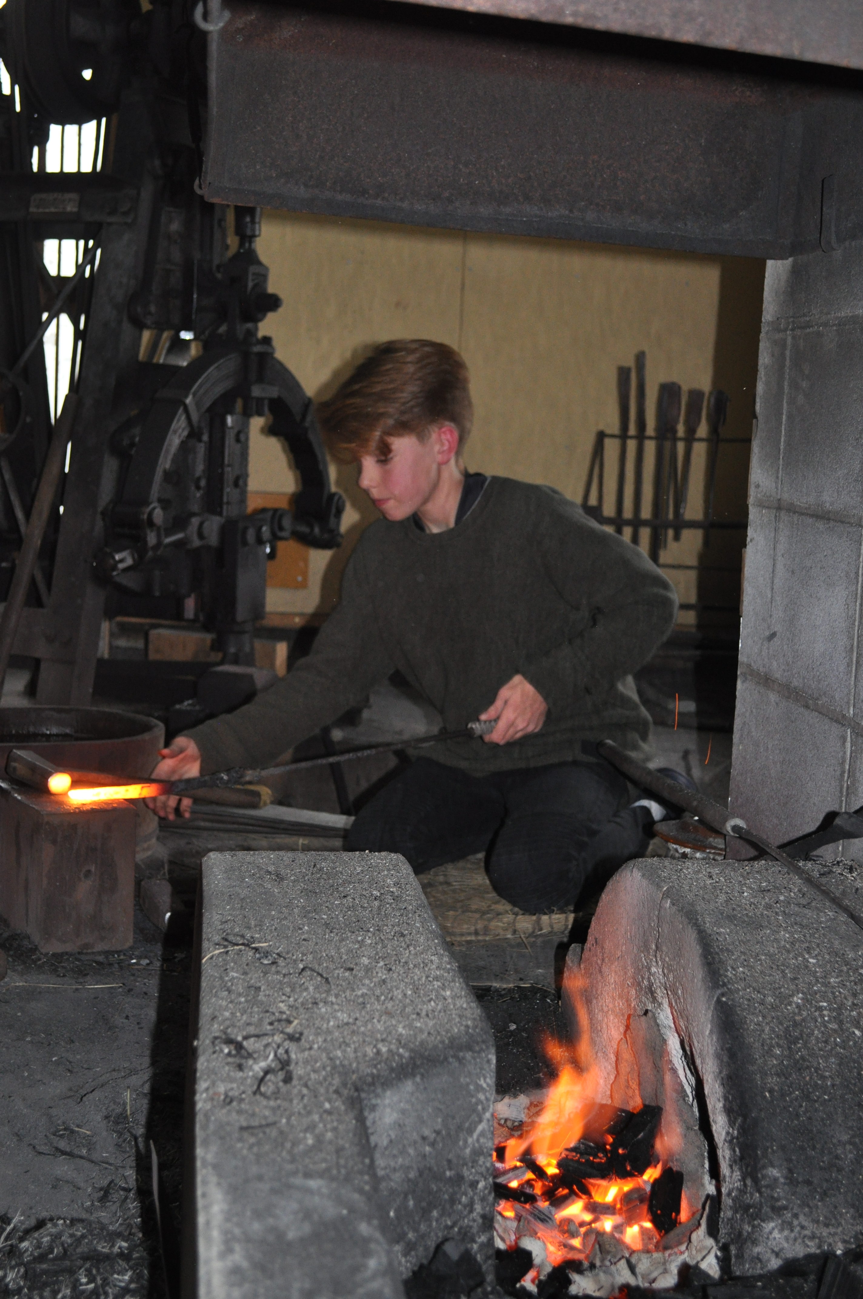 Forge a Japanese Sword – Japan with the fam